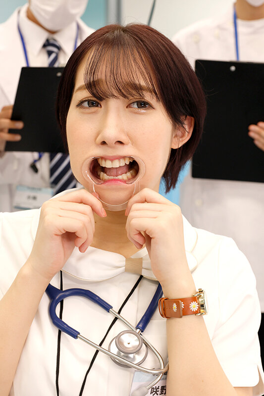 羞恥！病棟配属前健康診断立ち仕事でムチくなった尻と太ももをわし掴みにされ、尻穴・膣穴・体中の穴を好き放題に検査される看護学校卒業直後の新任ナースたち！院内感染は許さない！ - サンプル画像 - 17