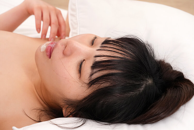 素人バラエティおま〇こ丸出しくぱぁ～（ハート）しながらノンストップクリ責め潮吹き我慢チャレンジ！剥きでた敏感初心クリトリスにブチュと真空吸引ローターで連続イキ潮噴射が止まらない！！ - サンプル画像 - 15