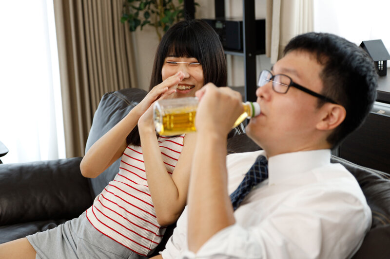 あれ？射精しても賢者タイムが全然こないよ！だから中出ししまくり！2回戦！3回戦当たり前！絶倫3姉妹に、こっそり超ハイパーな勃起薬を飲まされた僕！ 急にカラダが熱くなり、マ○コのことしか考えられなくなって、女子を押し倒す！そしてそのままエッチしちゃった！ - サンプル画像 - 6