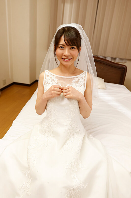 東條なつと結婚！？ウェディングドレス世界一似合ってて即勃起ラブラブ！ ただイチャイチャして、チュッチュッして、揉み揉みして、舐め舐めして、ズボズボパンパンして、ドピュドピュ出して、イチャラブセックスした！ - サンプル画像 - 9