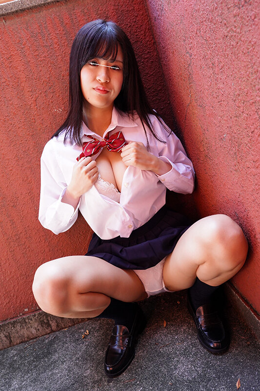 たまたま見かけた女子○生のパンチラ！私のパンツ見たんだから覚悟しなさいよ！と言われて、人生終わったと思ったけど、ムラムラしちゃったから私とエッチしよ！と誘われて女子○生マ○コにチ○ポズボズボ挿入！お互いにスッキリ楽しんだ！ - サンプル画像 - 4