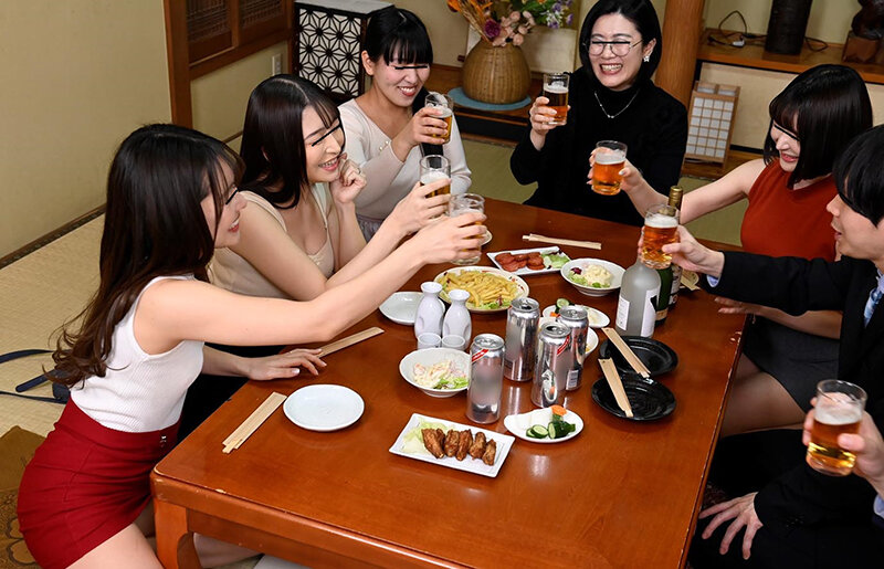 同窓会で人妻になっていた初恋の女と出会いラッキーSEXできちゃったもんね（ハート） - サンプル画像 - 8