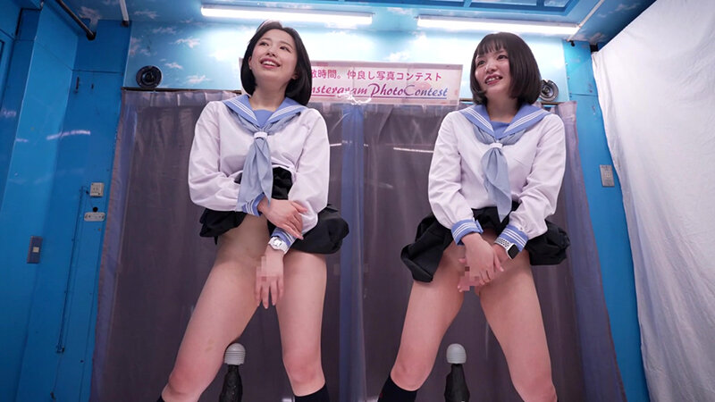 親友同士で潮吹き対決！ 電マ2輪車☆友マン押付けバトル！ ピンポイントクリ責めに耐えきれず潮！潮！大量噴出！ 即ハメされて友達の前で羞恥中出しSEX！ビクビク大絶頂！撮って出しマジックミラー号～みく＆なつき編～ - サンプル画像 - 1