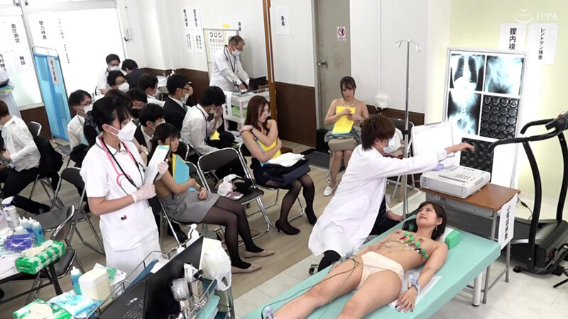 羞恥！男女社員合同全裸OL健康診断～堀内未果子編～ - サンプル画像 - 7