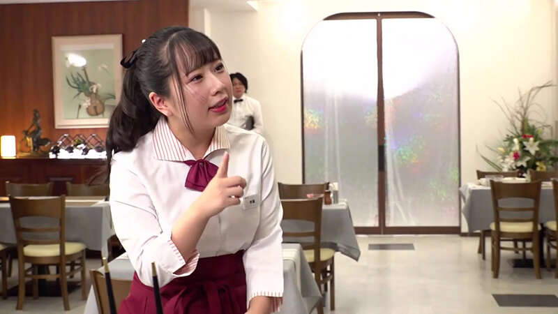 羞恥！おっぱいや膣穴尻穴までも視姦された私…日給8万円だけど制服が逆バニーなファミレスアルバイト！ 有栖かなう - サンプル画像 - 1
