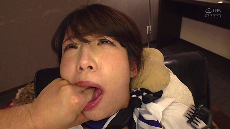 スチュワーデスin… ［脅迫スイートルーム］ 藍川美夏 - サンプル画像 - 13