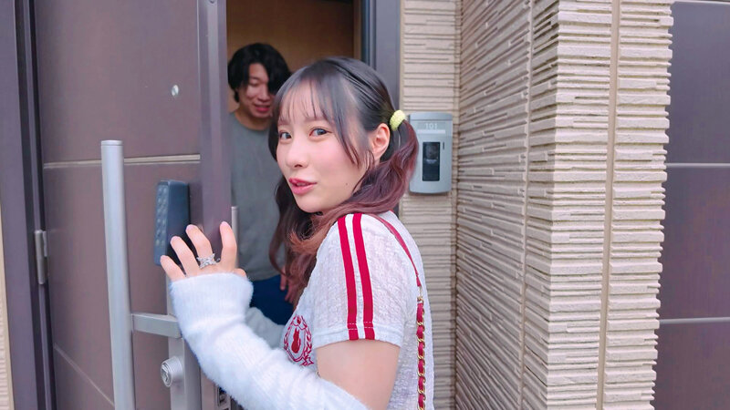 超天然ビチビチビッチの小悪魔ちゃん、松井日奈子をM男クンのお宅に派遣してみまーす - サンプル画像 - 2