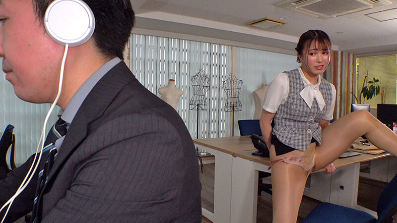 バレたらマズイ状況でこっそり吐息を漏らす 働くオンナのパンスト角オナニー - サンプル画像 - 17