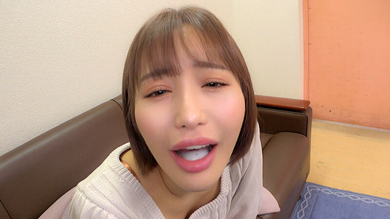 【個撮】えぇっ～！！こんな場所で！？ 素人娘のこっそりフェラチオ 1 - サンプル画像 - 3