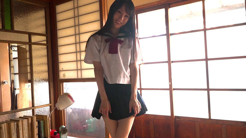 上田紗奈 The 1st NUDE - サンプル画像 - 5