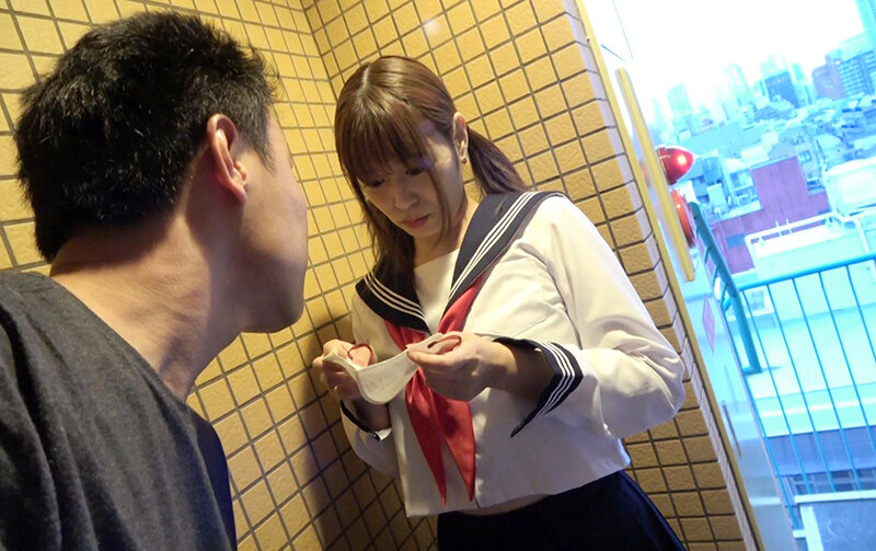 三日間履いた恥ずかしいパンツの染み 紺野ひかる - サンプル画像 - 8