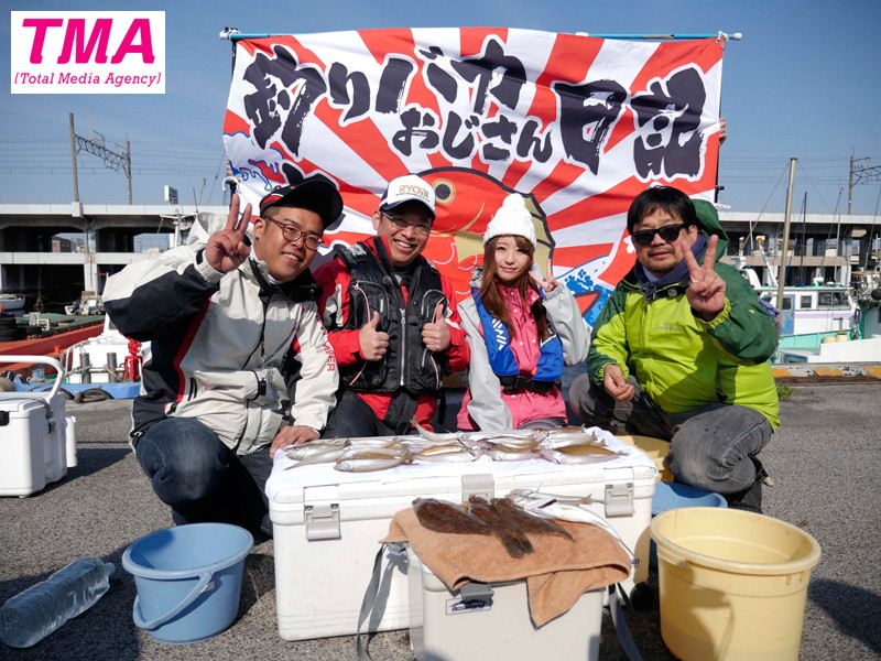 釣りバカおじさん日記 ～マドンナ初美沙希ちゃんとキス釣りチャレンジ！！～ - サンプル画像 - 11