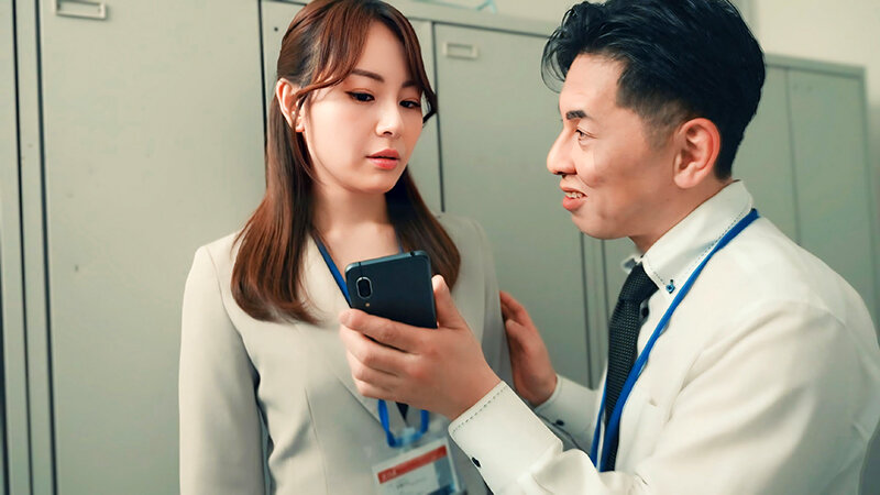 大っ嫌いな上司に新婚女性部下がス●●●ングされて寝取られ肉便器に堕とされるまでの10日間の記録 宗像れな - サンプル画像 - 6