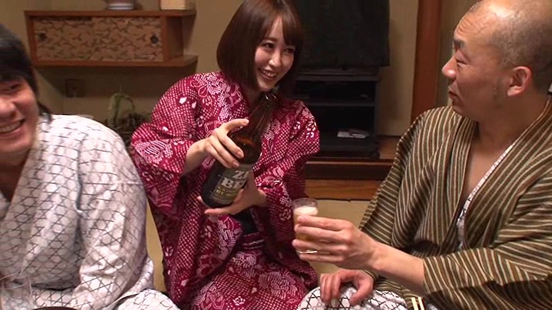 巨乳美人女将だらけの夢の温泉旅館 かすみりさ 篠田ゆう 水野朝陽 槇原愛菜 - サンプル画像 - 4