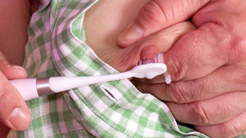 奥様母乳搾り面接～綾川ふみ（29歳） - サンプル画像 - 15