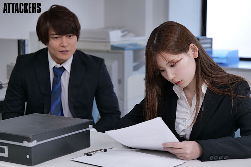 新卒入社の西野さんは、モテない冴えない僕を悪女のように弄んで●す。 明里つむぎ - サンプル画像 - 11