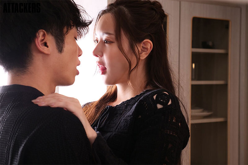 僕に興味のないミステリアスなお姉さんが、僕に彼女が出来たと知った途端に嫉妬してキスしてずっと上から目線で迫ってきた話。 白峰ミウ - サンプル画像 - 6