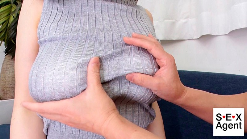 着衣巨乳痴女～105cmのKカップ爆乳女優小梅えながニット着衣のパツパツおっぱいで痴女プレイ～ - サンプル画像 - 3
