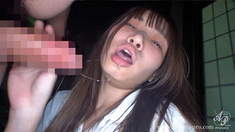 純朴美少女との唾液が糸引き、愛液飛び散る変態お泊りセックス。 樋口みつは - サンプル画像 - 11