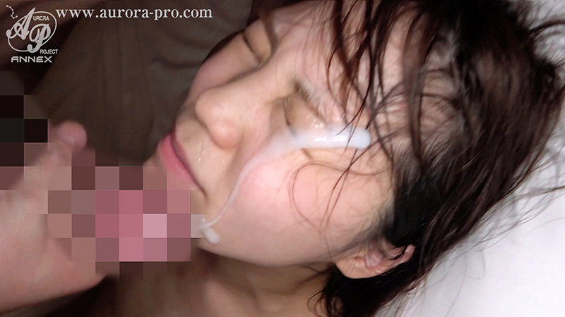 淫尻ドマゾ新人女子社員 絶倫上司とラブホで汗ダク不倫過激性交！ 「私を犬みたいな格好で犯してください...」 佐々木夏菜 - サンプル画像 - 17