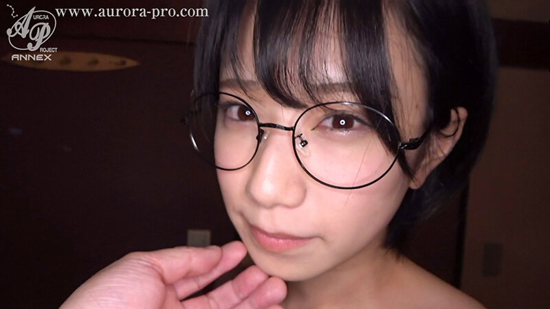 淫乱ドM系女子事務員ゆうきさん【働く女と過激性交】ギャップ萌え！地味メガネOLさんの熱烈交尾！ ＃オフパコ女子とホテルお籠もり淫乱絶頂SEX 柊ゆうき - サンプル画像 - 2