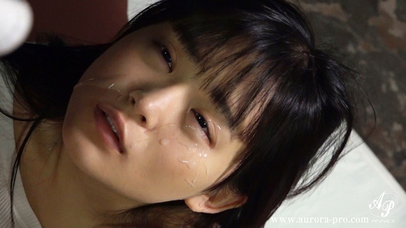 蟻地獄 輩の餌食となった純朴家出美少女 もう家には戻れない...ここで精液に塗れ、セックス漬けの日々を送っています... 優木しの - サンプル画像 - 1