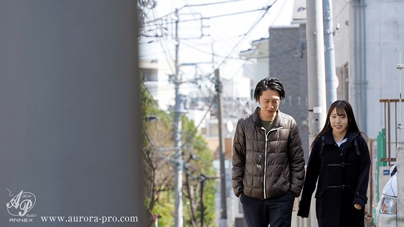 下卑た小父様たちに輪されるって蕩けちゃう…。 白桃はな - サンプル画像 - 9
