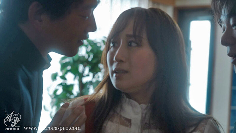 強●スワッピング＆種付け輪● 川上ゆう 黒川すみれ - サンプル画像 - 11