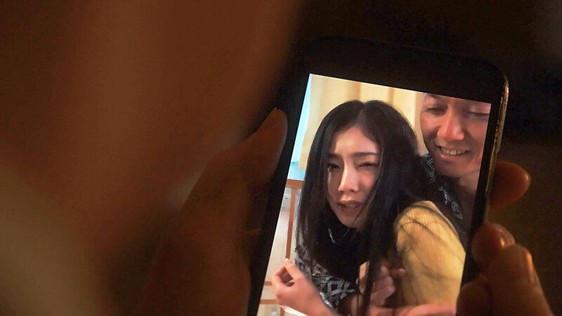 淫乱の刻印 絶望実況配信 小松杏 - サンプル画像 - 11