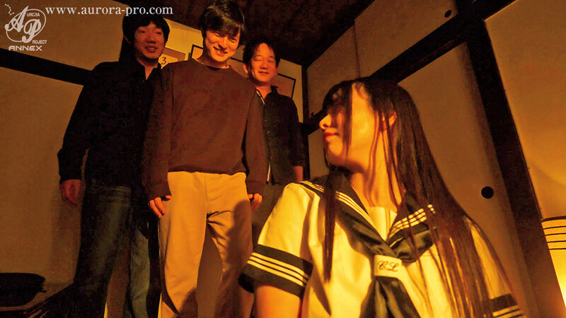 「オッパイを滅茶苦茶にされたいの…おじさん…」中年チ〇ポ偏愛巨乳女学生 ひとり留守番中に近所のオジサン達に悪戯されて…淫乱中出し孕ませ懐妊 先生もクラスメイトも知らない本当の私… 月見若葉 - サンプル画像 - 5