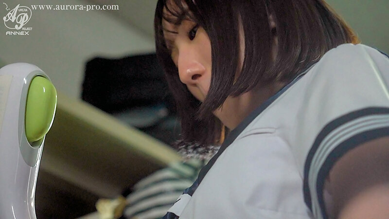 中年チ〇ポ偏愛女学生 オナバレから始まる、ずっと好きだったおじさん達とのとろける中出しセックス 青葉はる - サンプル画像 - 5