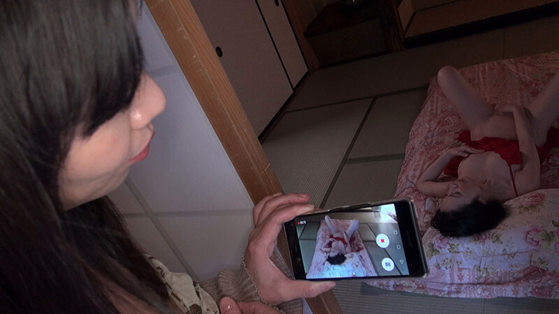 変態熟女レズ性交 ～セレブ奥様と淫乱家政婦～ 桃井しずか 藤木紗英 - サンプル画像 - 1