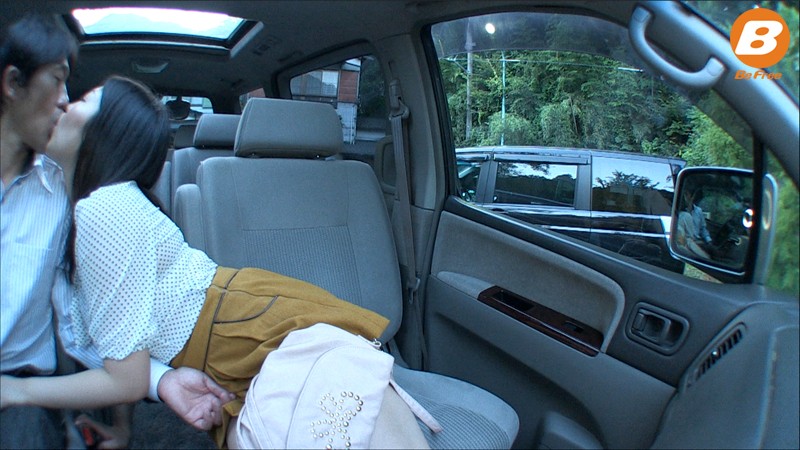 密会人妻 夫を忘れて中出し不倫温泉 弓束ちはや - サンプル画像 - 8