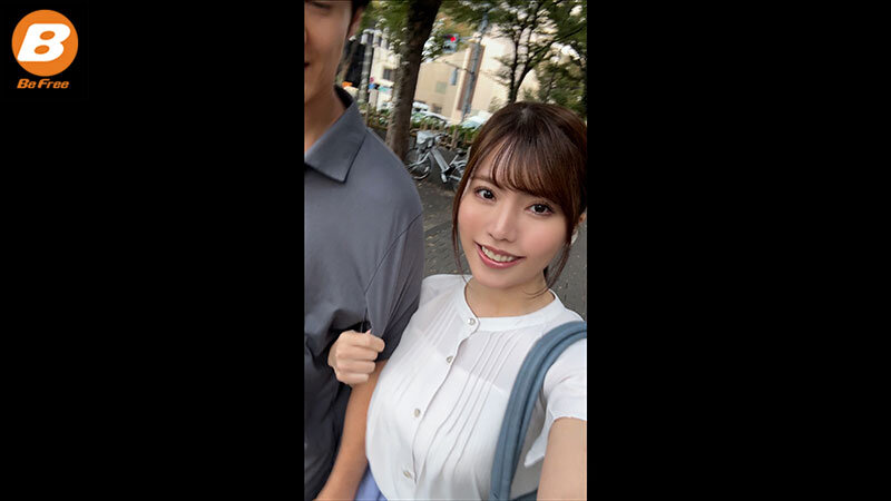 彼女が帰省している間、彼女のお姉さんに誘惑された4日間 松本梨穂 - サンプル画像 - 1