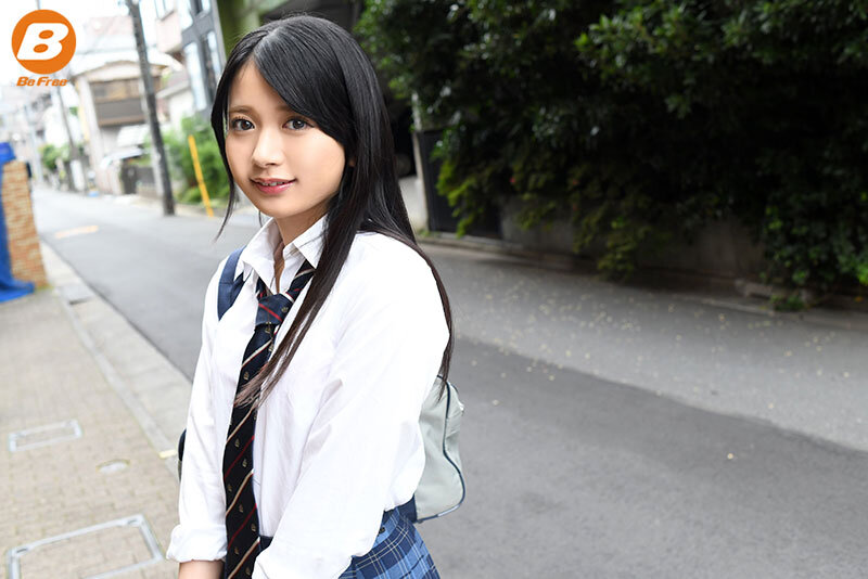 久しぶりに会った幼馴染がナマイキギャルになっていた！囁き杭打ち騎乗位で誘惑してきて何度も中出しさせられたボク 北岡果林 - サンプル画像 - 10