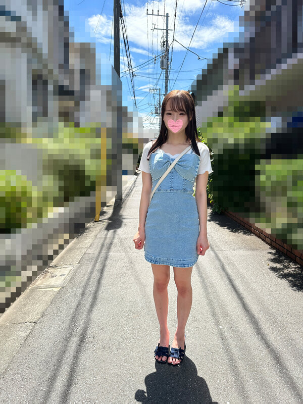 小さい女の子に巨大チ〇ポ超デカマラでちびワレメ肉マクレ返る激ピストン悲鳴悶絶イラマ泣き＆痙攣イキ潮噴射止まらないオマ●コに中出し精子漬けぶっ壊れるまでハメ撮り巨編 - サンプル画像 - 21
