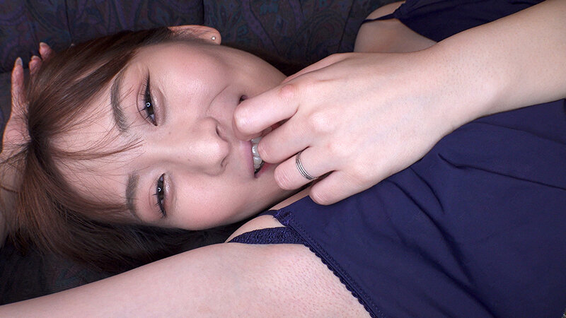 THE ドキュメント 本能丸出しでする絶頂SEX 勃起したチ〇ポを見せられ即発情するスケベな人妻と4P中出し乱交交尾 末広純 - サンプル画像 - 10