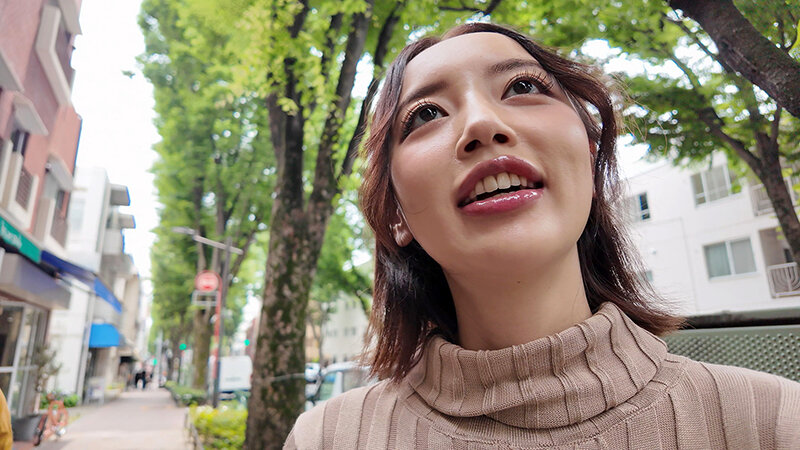 THE ドキュメント 本能丸出しでする絶頂SEX おっとり顔の可愛らしいスレンダー美人妻が中出し乱交快楽トリップ 美咲かんな - サンプル画像 - 1