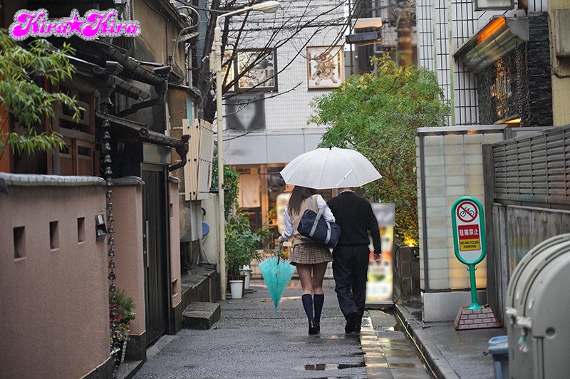 誰もしらない放課後 オヤジとクラスの隅っこにいる隠れビッチの放課後キメセク円光 奏音かのん - サンプル画像 - 1