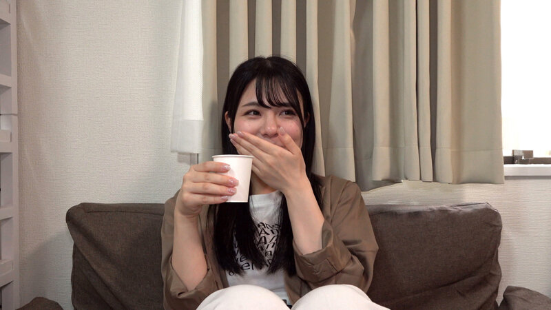 和菓子屋さんで働くはんなり京都女子 柔らかい雰囲気の関西弁が可愛い娘が、絶倫チ●ポで突かれると「イグっイグっ」って言いながらガチイキした - サンプル画像 - 2