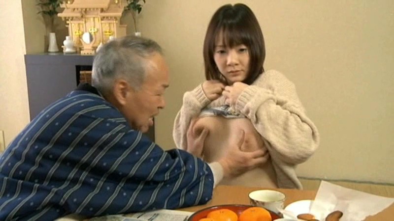 おじいちゃん大好き！老人を誘うスケベ娘 - サンプル画像 - 1