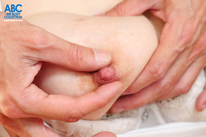 新人デビュー！ 圧倒的迫力このJカップにうずもれて！ Boin「橘めぐみ」Box - サンプル画像 - 1