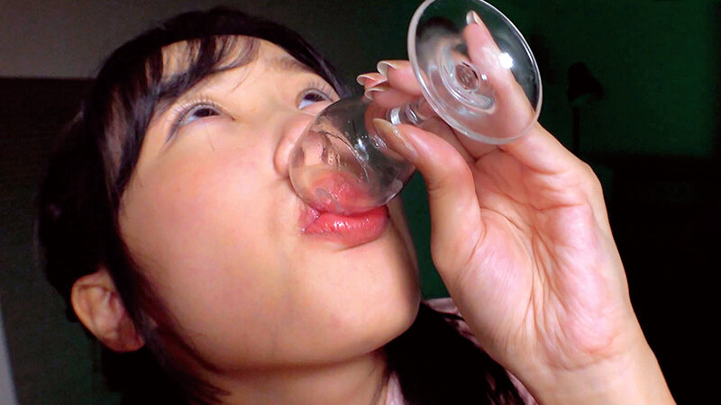 精飲娘 ごっくん大好き人間だから無限に飲めます 朝比ゆの - サンプル画像 - 10
