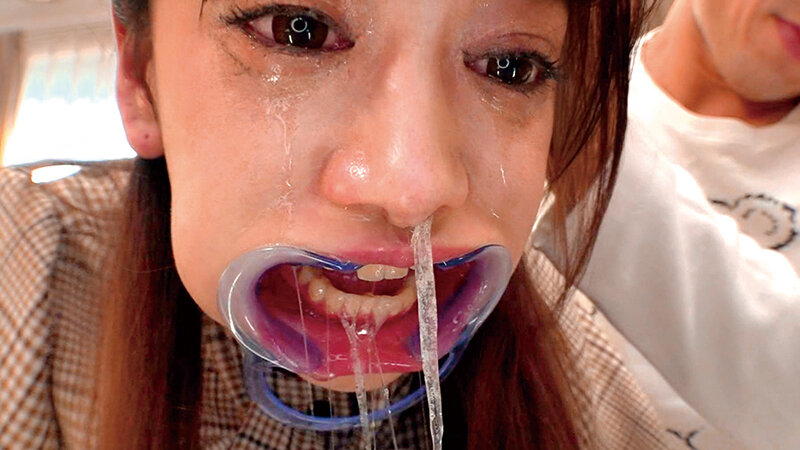 窒息寸前！喉ボコイラマチオBEST5時間スペシャル - サンプル画像 - 15