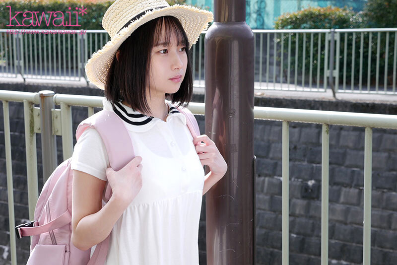 おじさんって……やばい。無知な少女は、当たり前のようにおじさんたちに精子かけられる。 松岡美桜 - サンプル画像 - 1