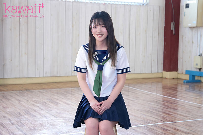 アダルト界で最も若くて制服が似合うロ●ータ人妻少女 桧山しずく AVデビュー 旦那との倦怠期が続く少女おま●こはナマ挿入ナマ中出し願望こっそり出演 - サンプル画像 - 6
