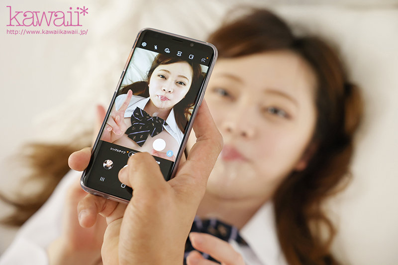 お小遣い欲しさに学校サボってまできんもいオジサンと嫌々パコる制服美少女 緑家れん - サンプル画像 - 6