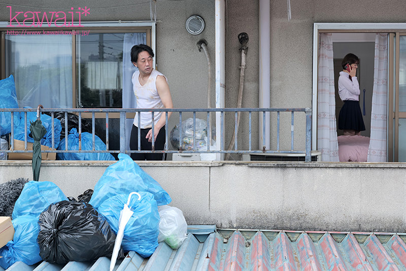 隣人のゴミ部屋で異臭中年おやじに抜かずの連撃中出し50発で孕まされた制服女子の末路… 月乃ルナ - サンプル画像 - 2