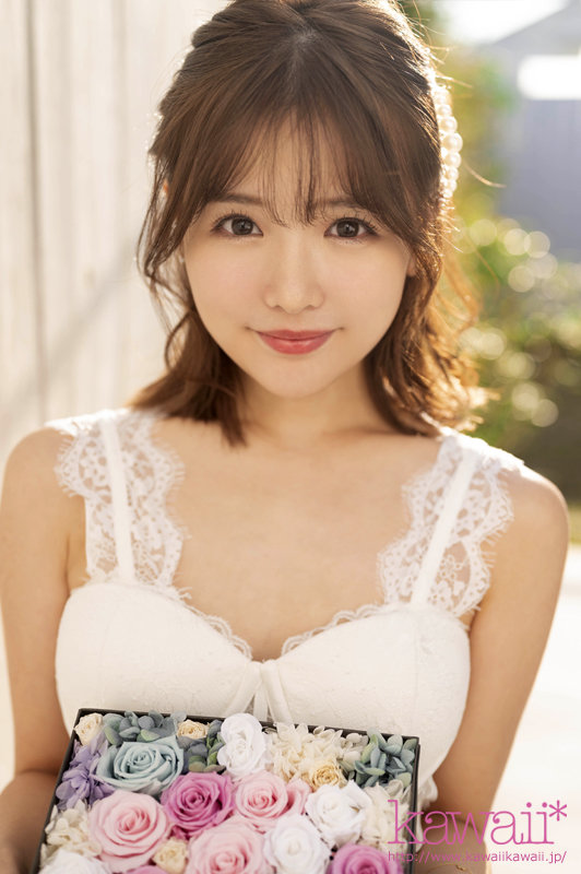 永瀬ゆいTHE FINAL 最後まで自分らしく！！「愛を感じたい！私を奪い合って愛を見せつけて欲しい…」 ファン10名と笑って泣いてハメて抜きまくる愛に溢れた引退感謝祭 - サンプル画像 - 1