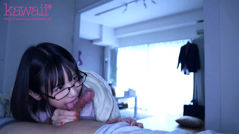 「シャワー浴びた方がいいですよ…」終電なくなり後輩女子社員の部屋に… 無防備すぎる部屋着姿とすっぴんに興奮した僕はチラつく妻の存在が吹き飛ぶほど一晩中モウレツにハメ狂った… 千石もなか - サンプル画像 - 9